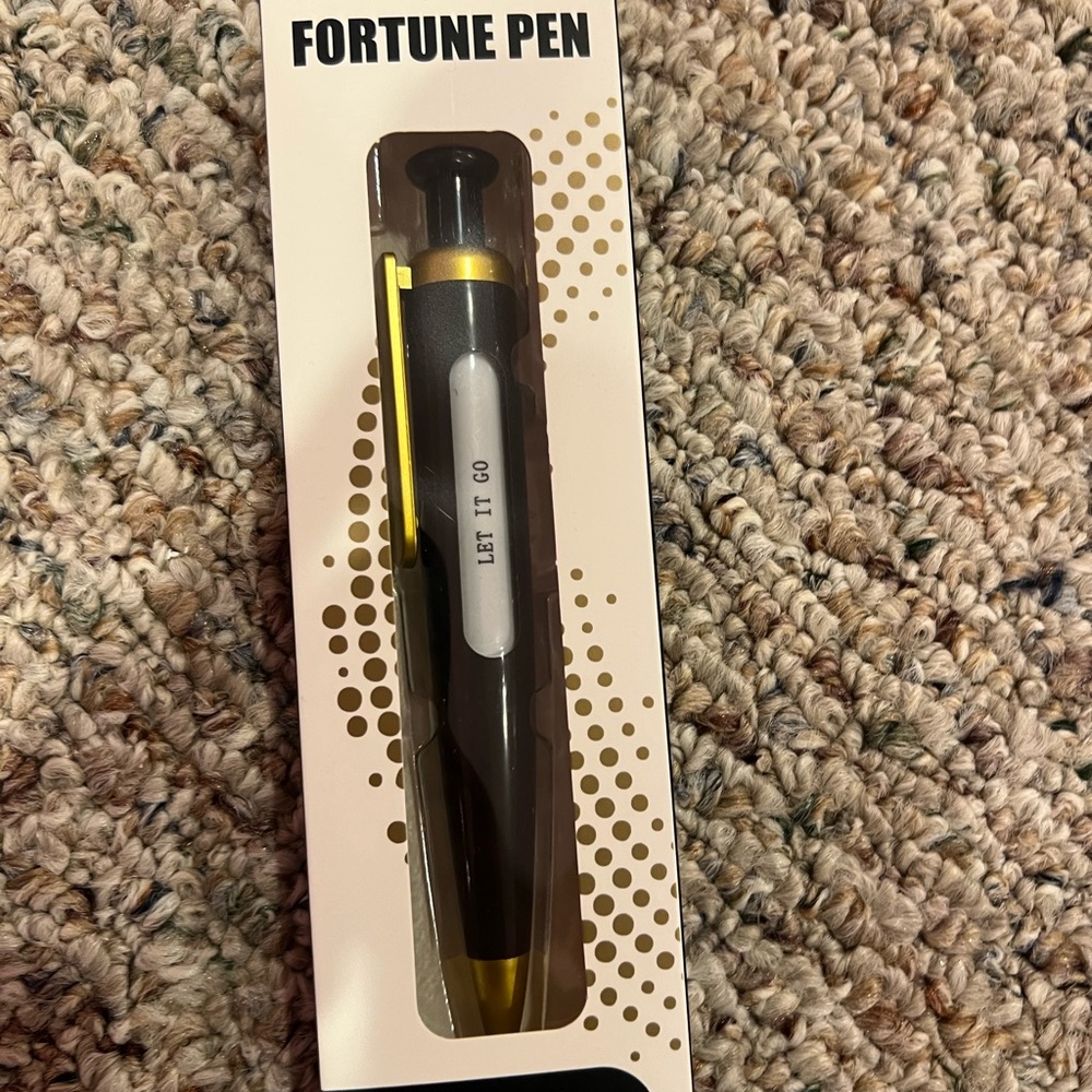 Black and Gold Fortune Pen